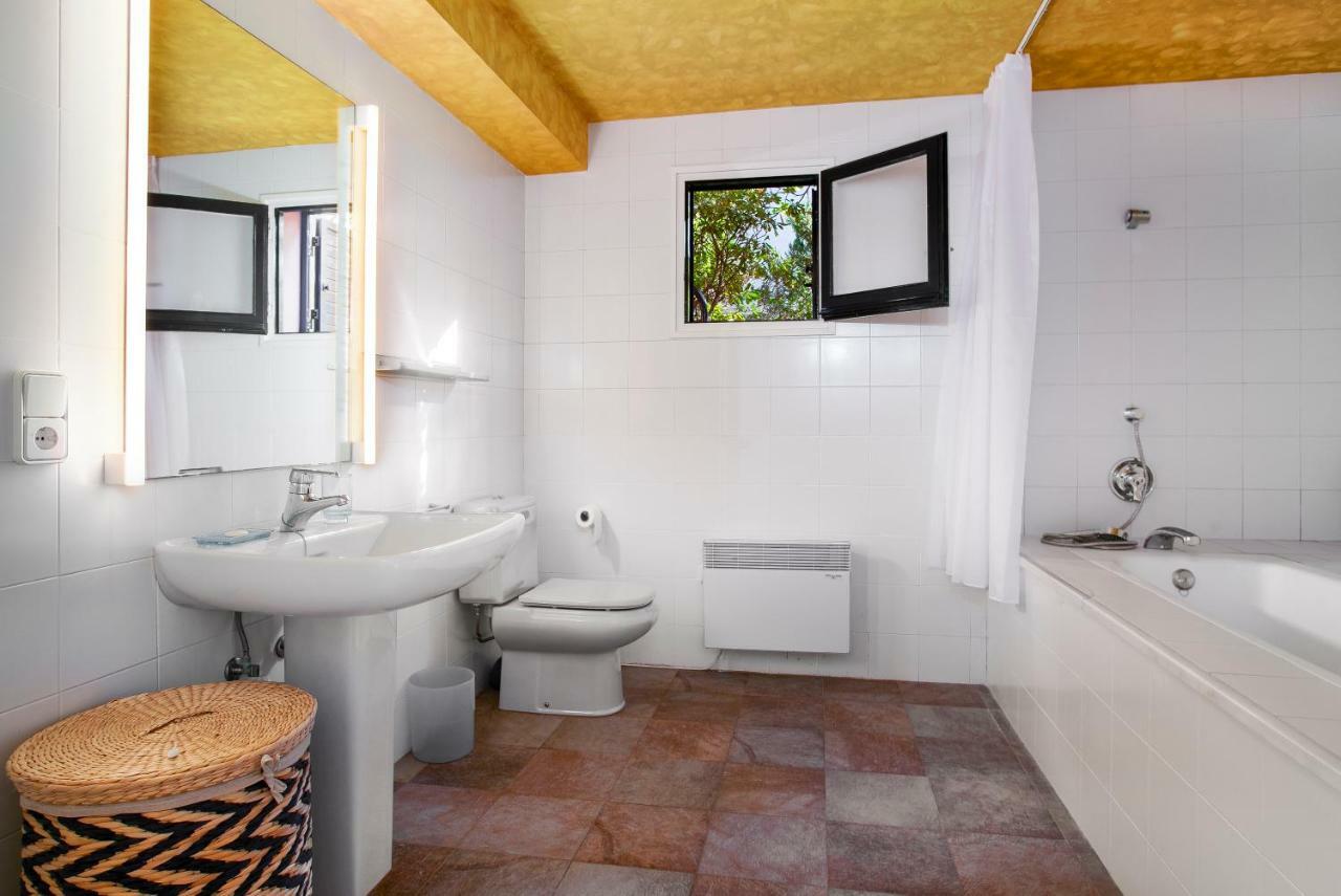 Holiday home La Caleta